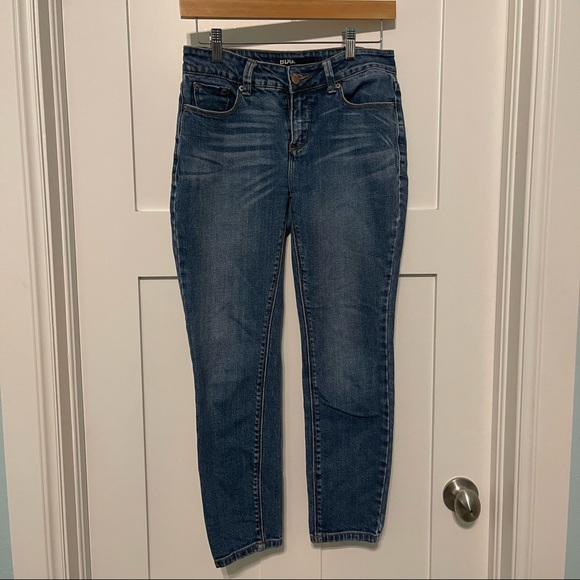 BDG size 27 grazer cigarette jean! - Picture 1 of 5